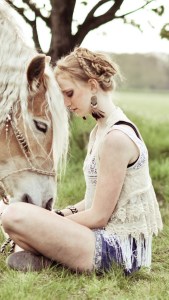 blonde-girl-and-her-horse-1080x1920